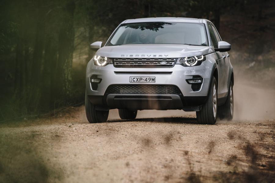  Land Rover Discovery Sport SE 2015 года  (AU) (фото 7 из 22)
